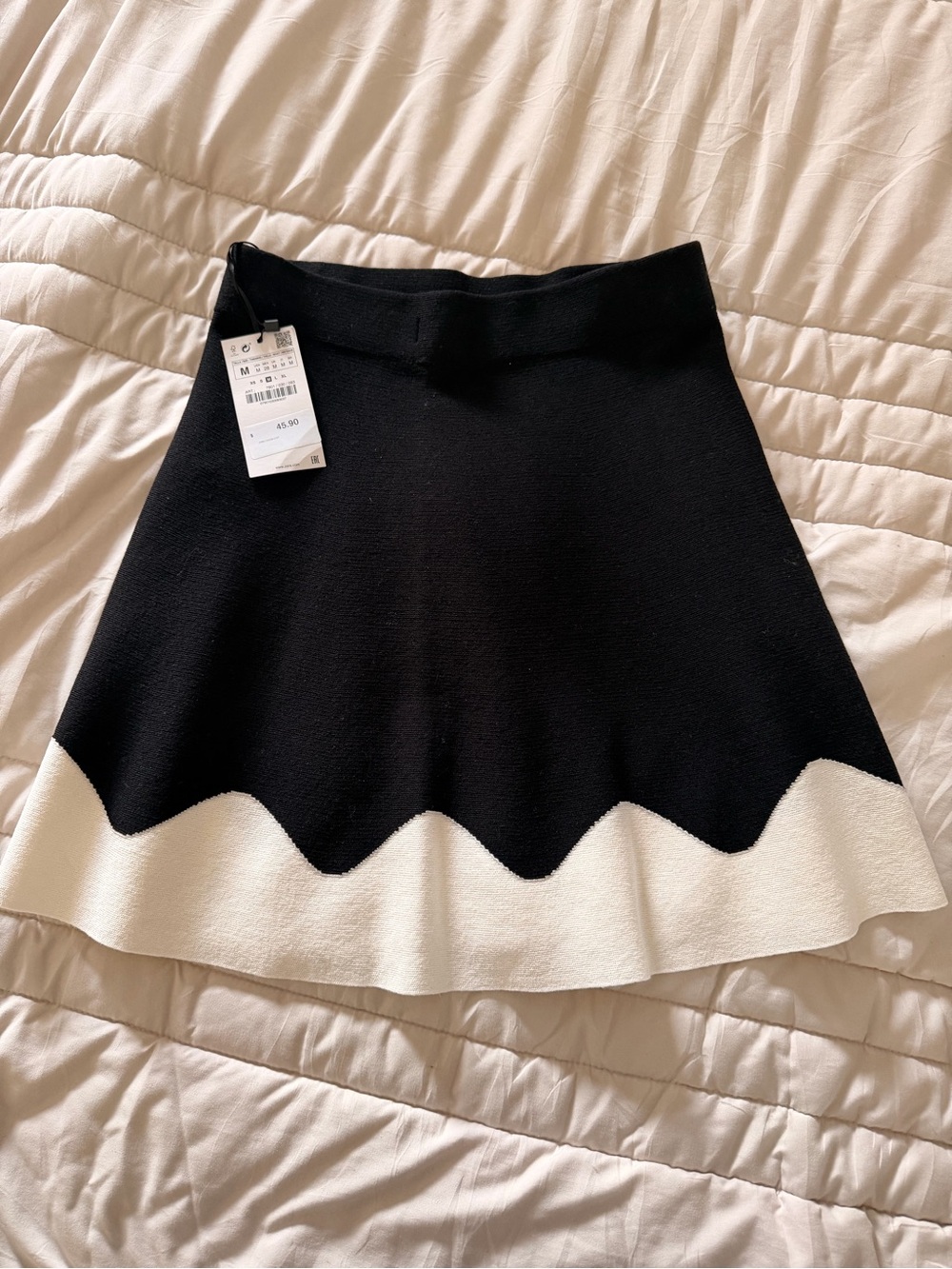 Zara Black Skirt with White Wave Hem